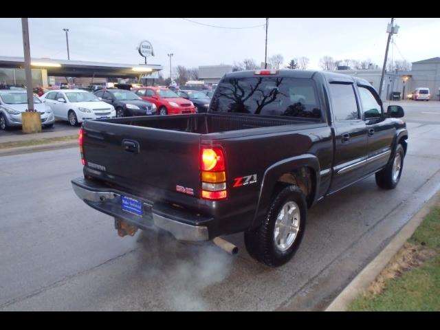 2005 GMC Sierra 1500 SLE 4dr Crew Cab SLE